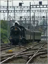 The SBB A 3/5 is arriving at Biel/Bienne.
25.06.2011